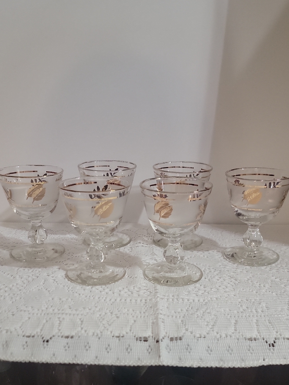 Vintage Libbey Gold Leaf Accent Clear Stemmed Dessert Glasses - Set of 6